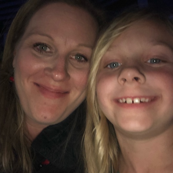 Meet your Posher, Christina - Picture 5 of 8